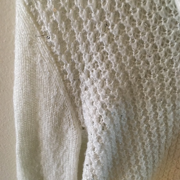 Candies Large White Knit Sweater - Picture 5 of 5